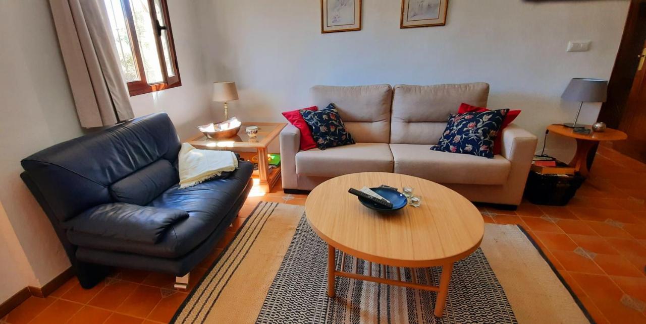 Hacienda La Buena Vida B&B En Appartementen Casita Almendas La Carrera de la Vina Luaran gambar